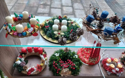 Adventski vijenci i vjenčići