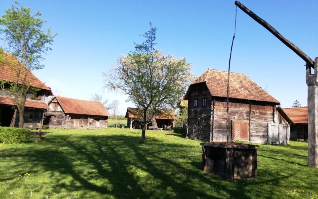 Arhitektonske znamenotosti Pisarovine – članak na portalu eMajstor